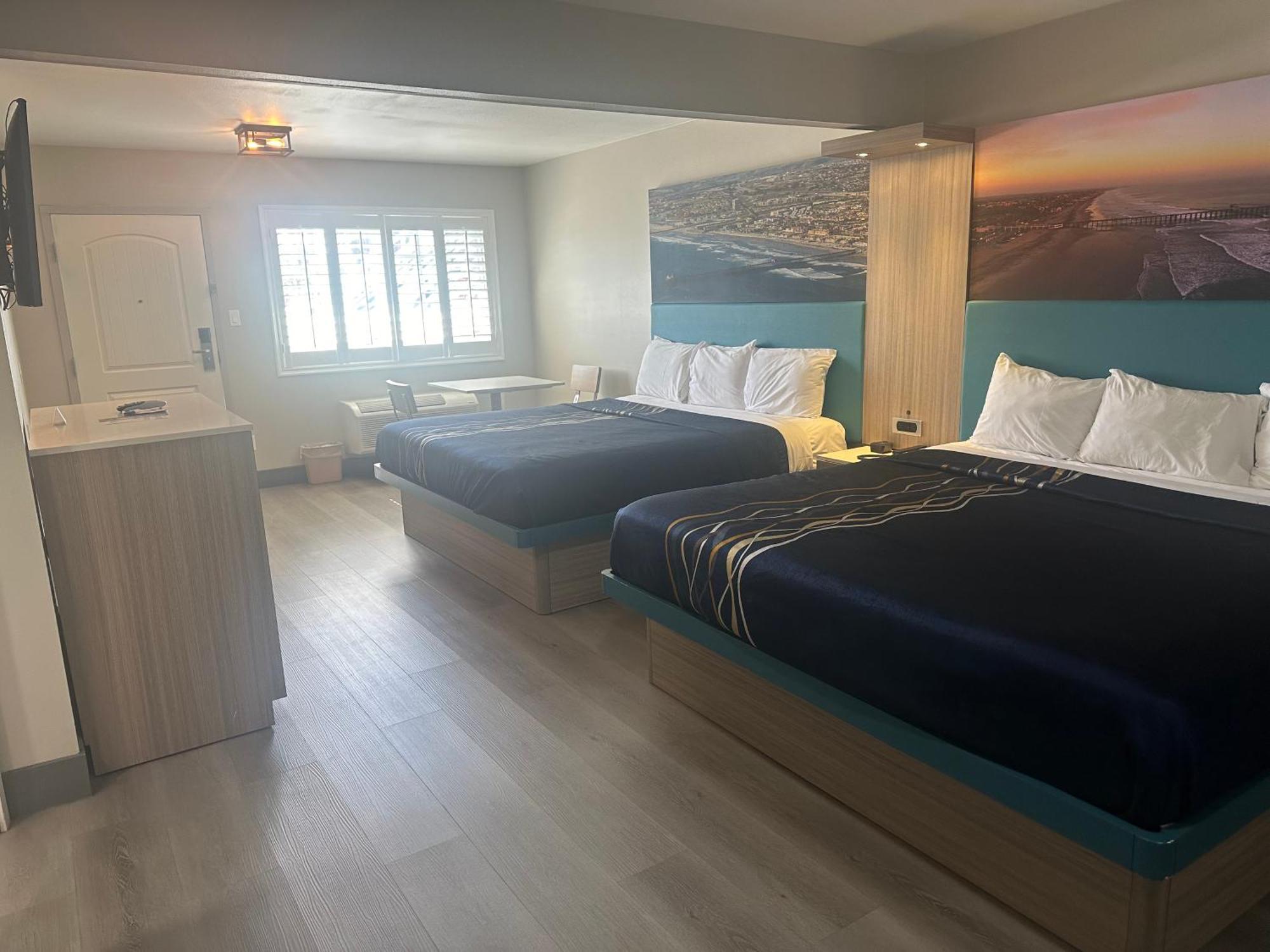 Hotel Super 8 By Wyndham Oceanside Downtown Extérieur photo