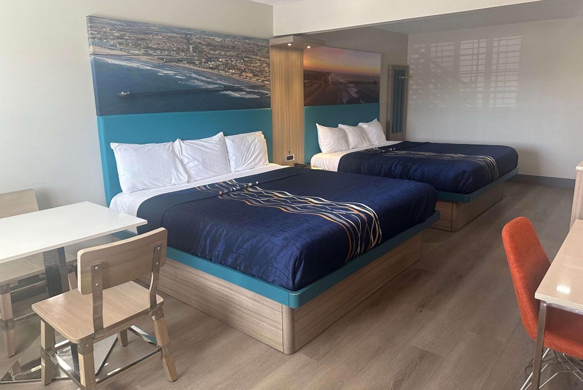 Hotel Super 8 By Wyndham Oceanside Downtown Extérieur photo